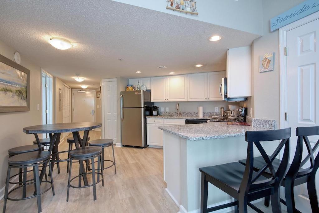 2501 S Ocean Blvd, 0813 - Ocean View Sleeps 8 Villa Myrtle Beach Exterior photo